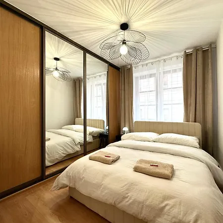 Igielna -100m From Old Town I Ac I Fast Wifi I Self Check-in Apartmán *