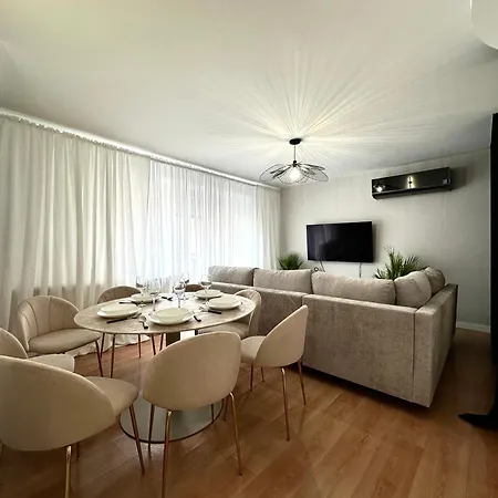 Apartment Igielna - 100m Main Square - Self Check-in Wroclaw