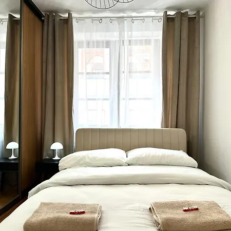 Apartment Igielna - 100m Main Square - Self Check-in