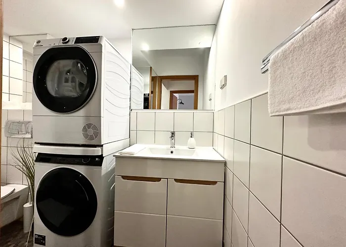 Igielna - 100m Main Square - Self Check-in Vratislav